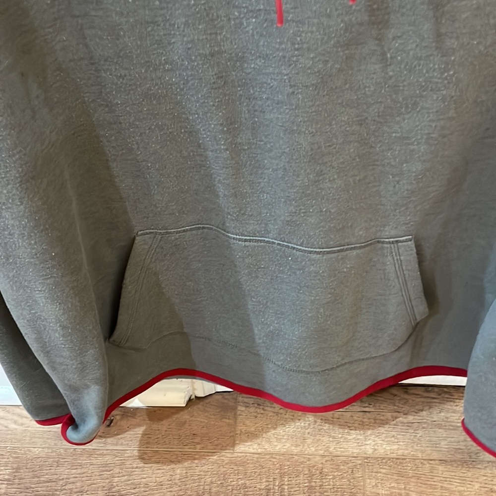 Women’s dri-fit Nike hooded sweatshirt, size XL grey with pink/burgundy - Picture 5 of 5